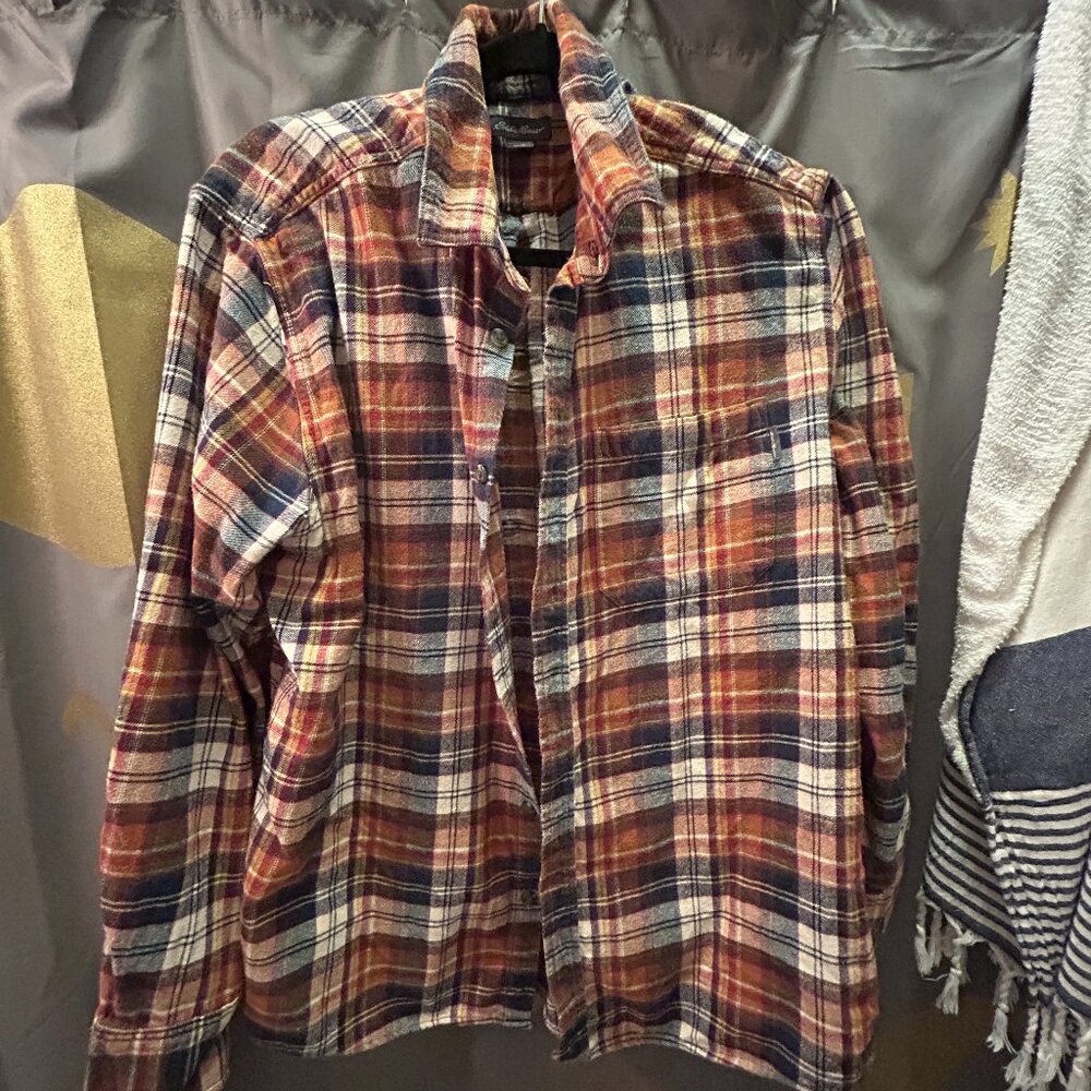 Eddie Bauer Red/Black/White‎ Longsleeve XL Flannel Button Down Shirt